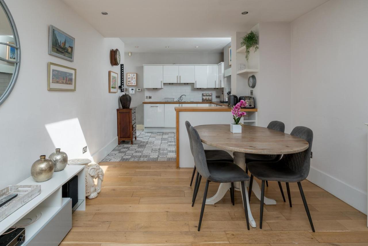 Gorgeous Flat With Garden In Battersea Appartamento